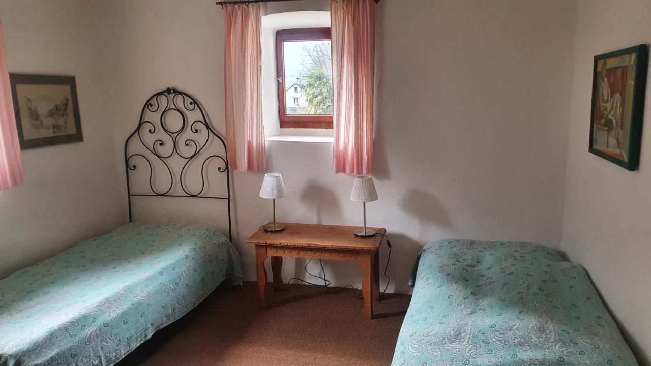 Vila Rustico Pult Someo Exteriér fotografie