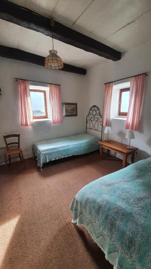 Vila Rustico Pult Someo Exteriér fotografie